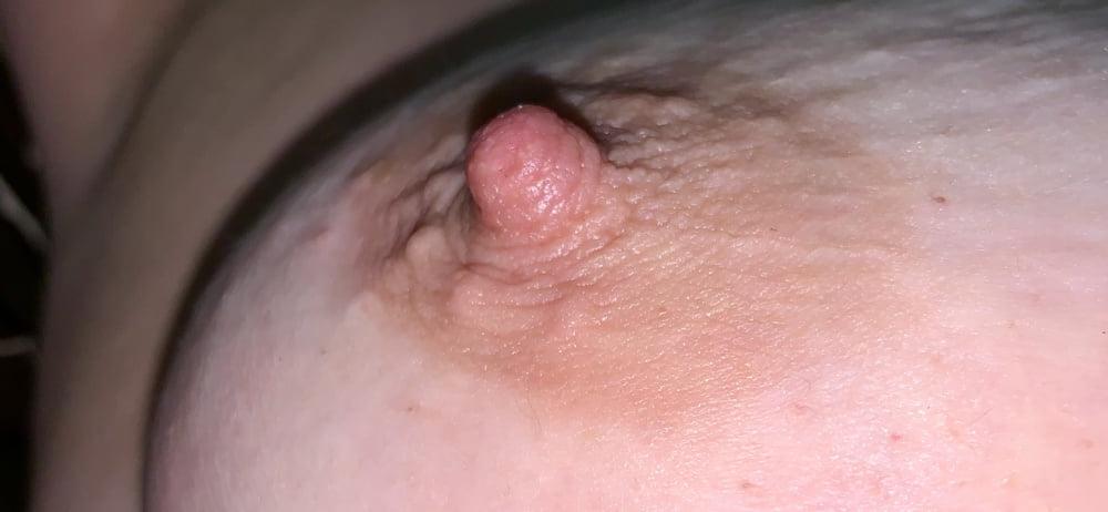 25P Wifes erect nipples