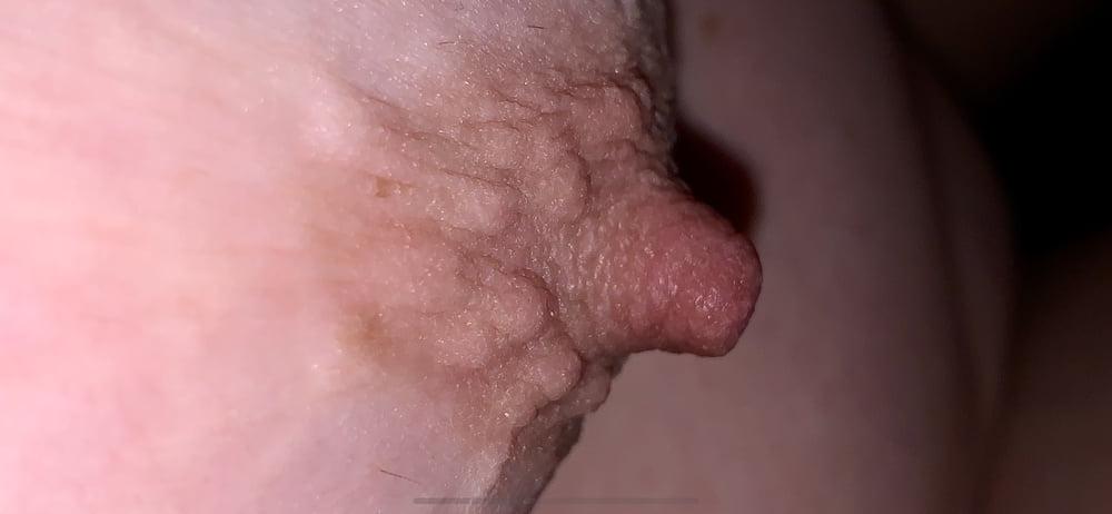 25P Wifes erect nipples