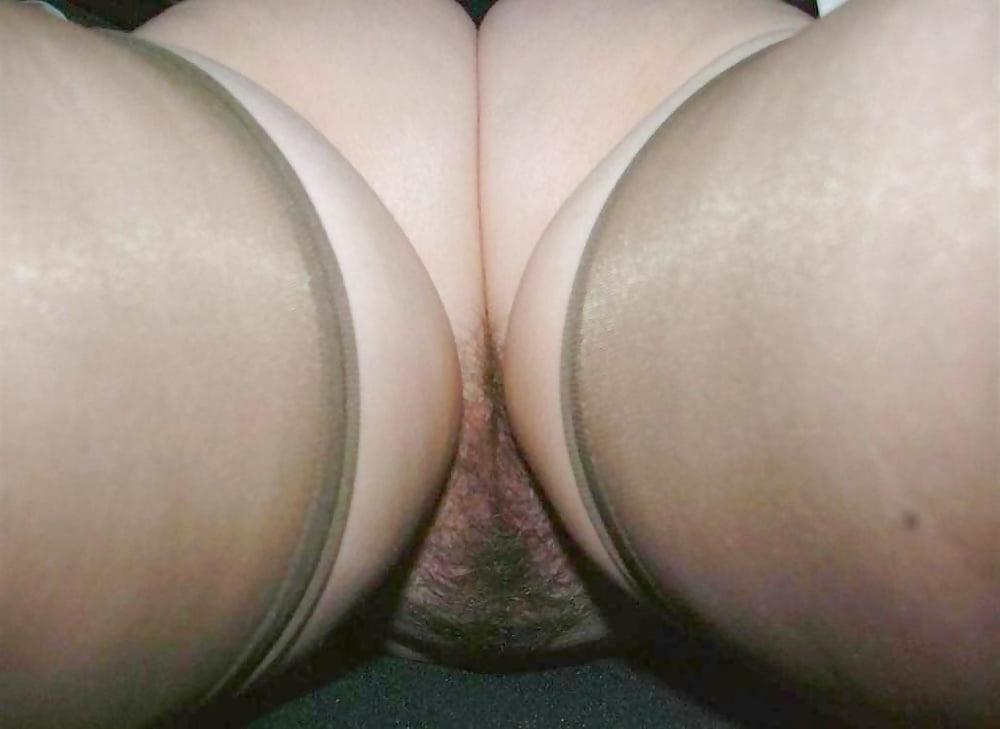19P Hot granny slowly undressing