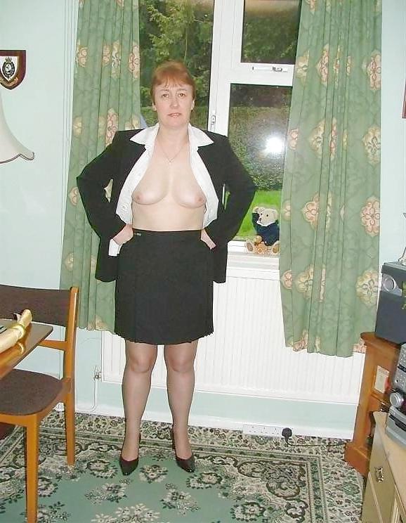 19P Hot granny slowly undressing