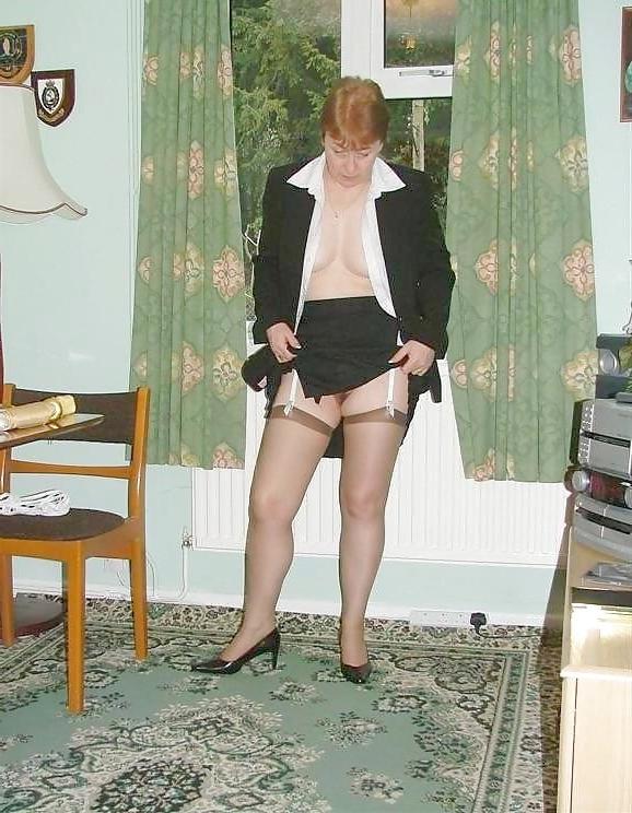 19P Hot granny slowly undressing