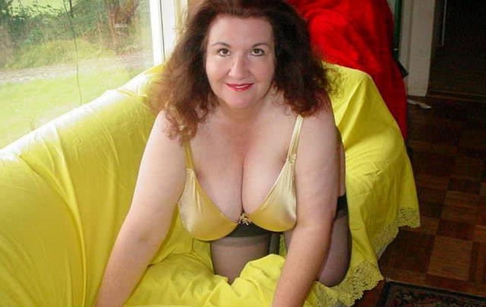 18P BIG TITS GRANNY