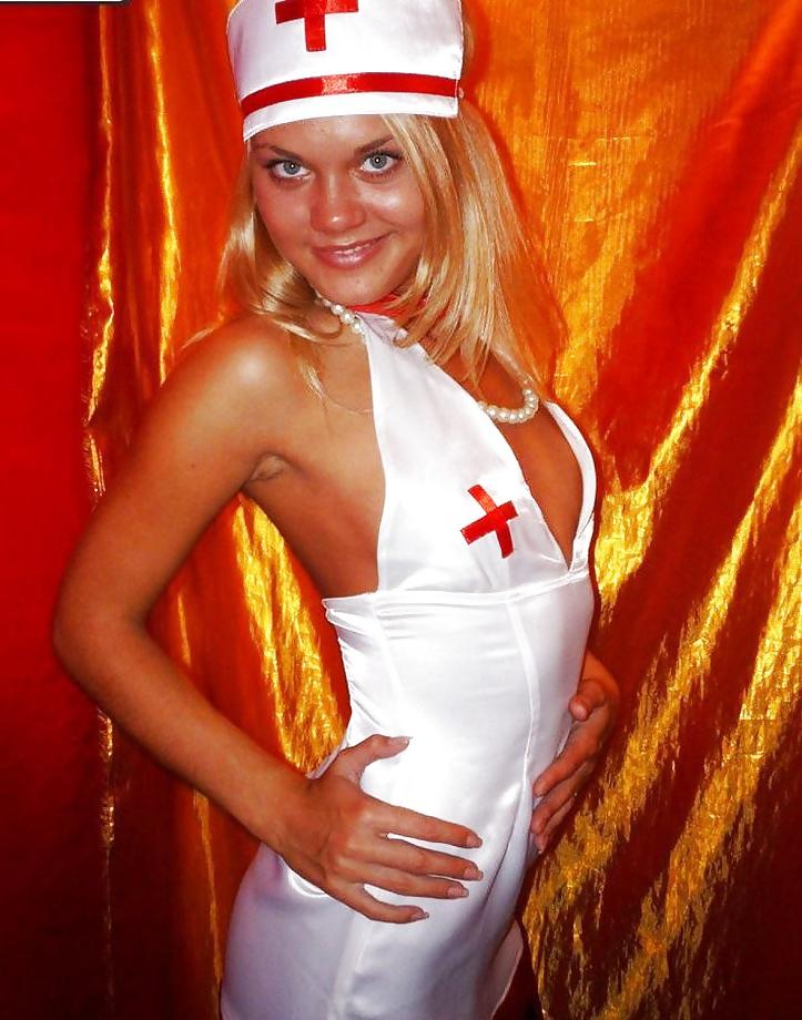 25P RUSSIAN SUCKING BLONDE