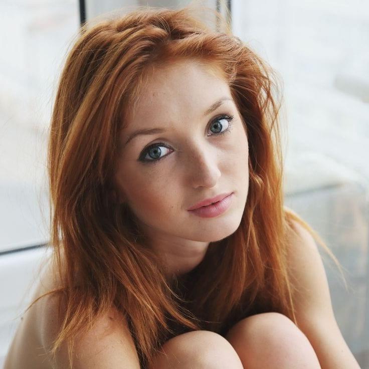 20P The Sexiest Redhead Non Nude 3