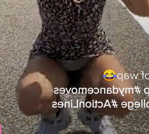 25P Tik Tok Females: Upskirt cutie