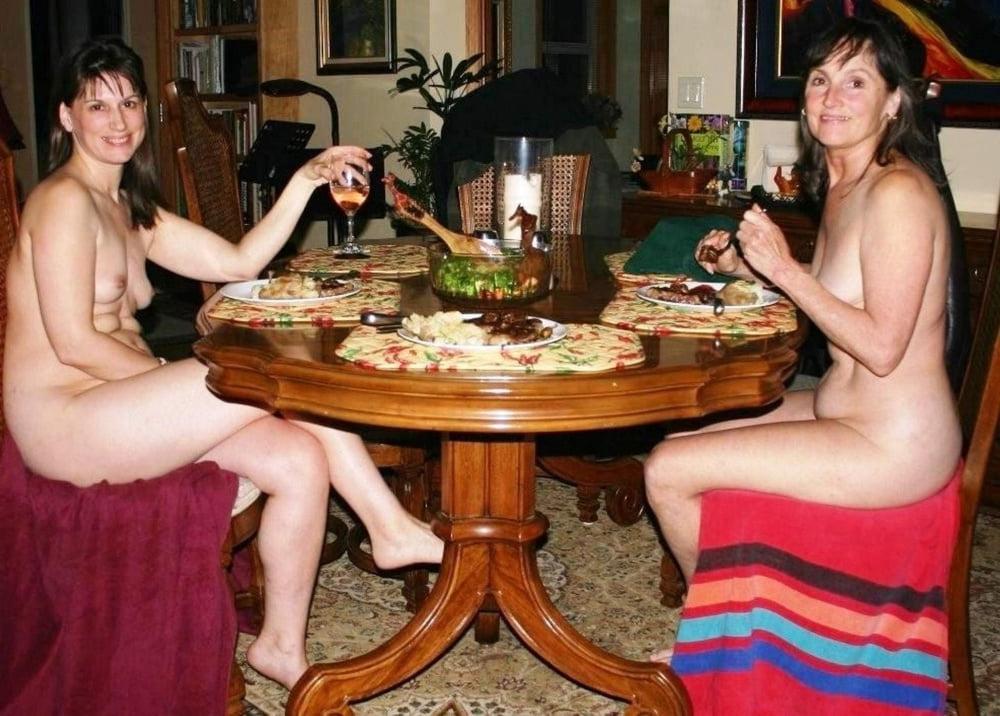 25P Hot Mommy &amp; Daughter
