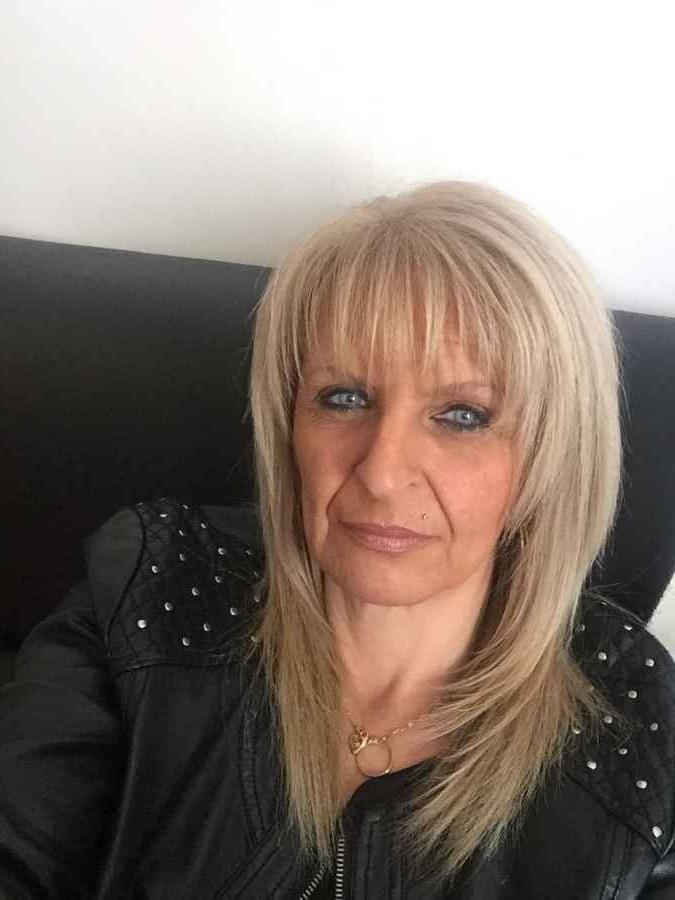 25P Pretty granny faces for facial. Pick 1