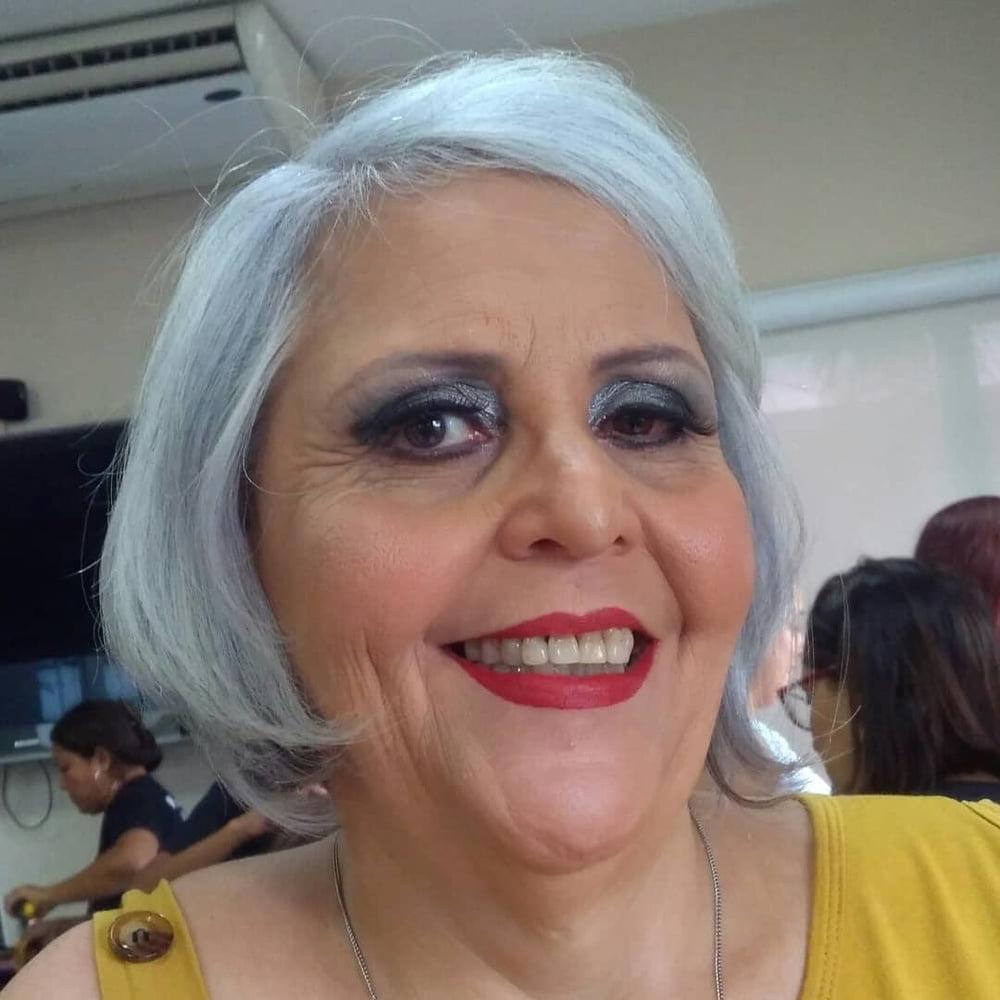 25P Pretty granny faces for facial. Pick 1