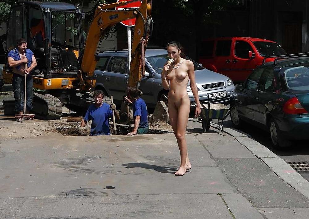 25P Clothed Male,Naked Female(CMNF)