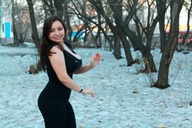 21P Vollbusige Russin 3710