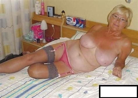 25P Beautifull Granny 2