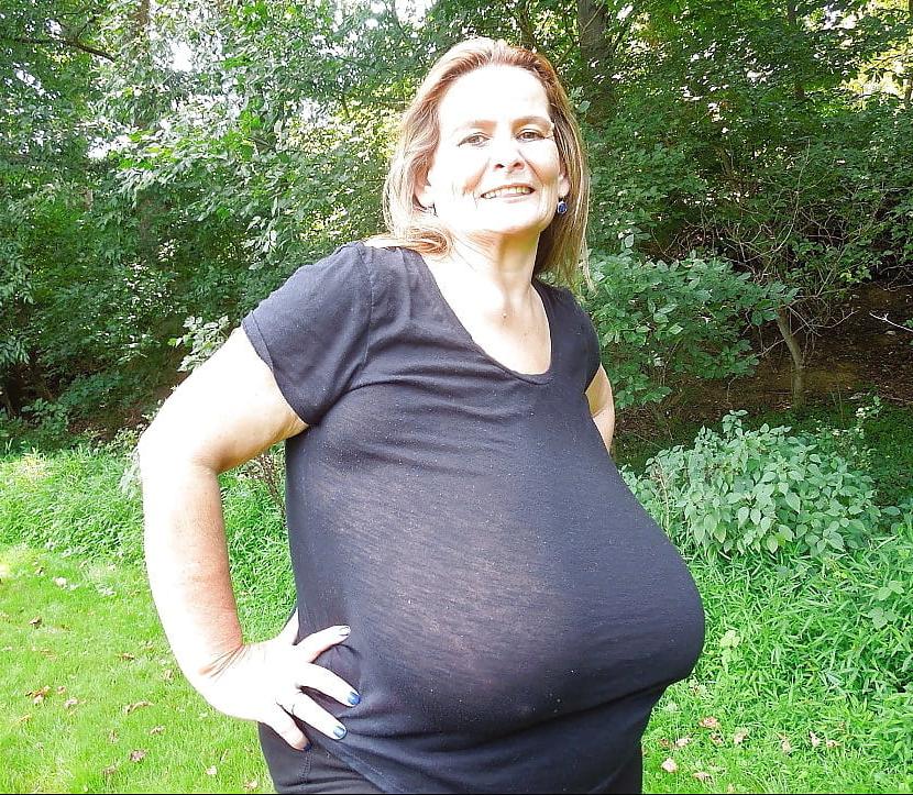 8P Eye popping mammoth titted granny