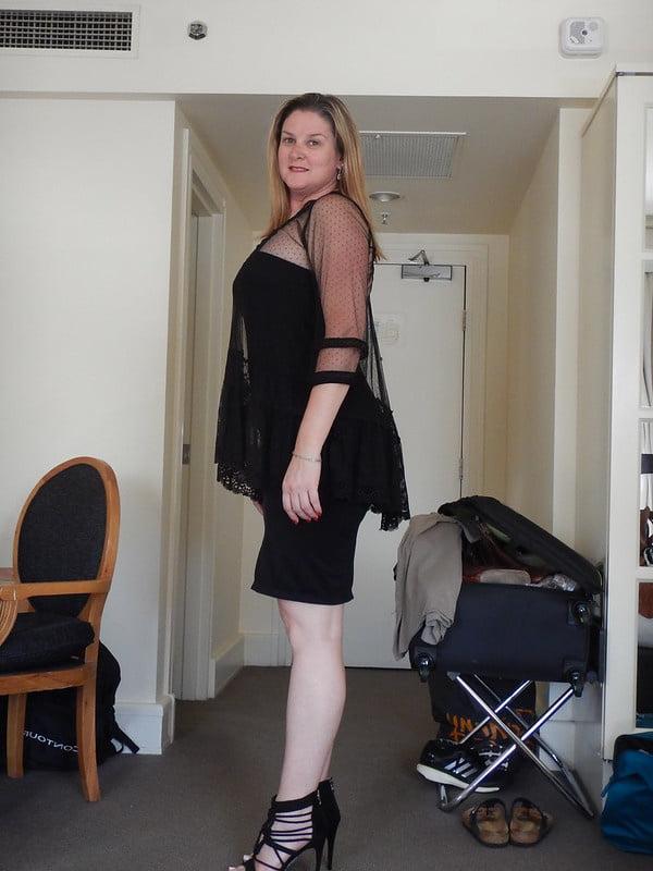 25P CLOTHED 44