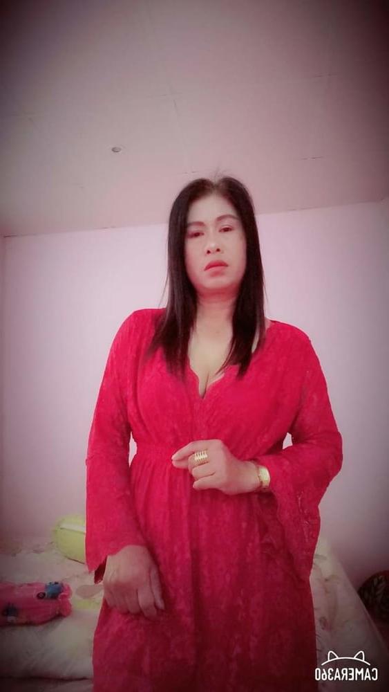 25P Janda tetek besar