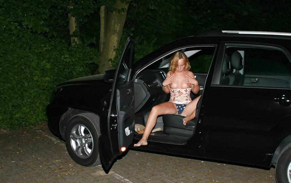20P Russian MIlf Sucking Big Cock