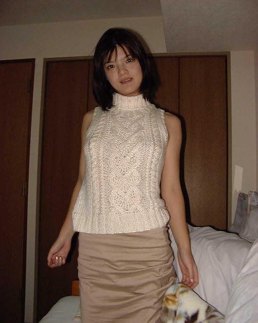10P Amateur Asian 2594