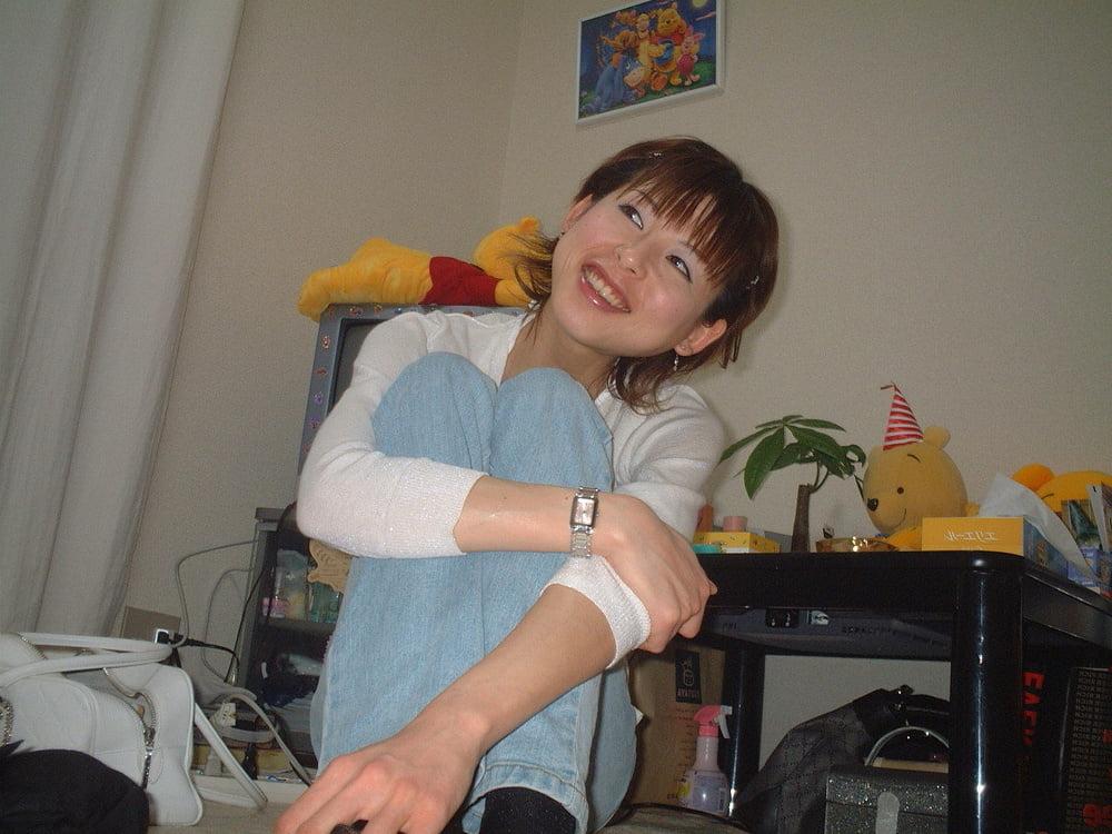 13P Amateur Asian 2593