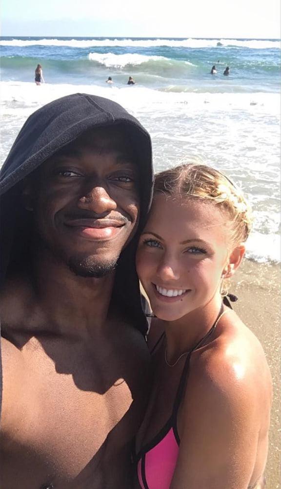 21P Vacation couples