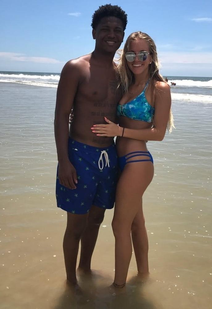 21P Vacation couples