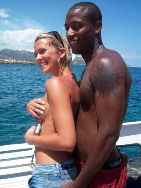 21P Vacation couples
