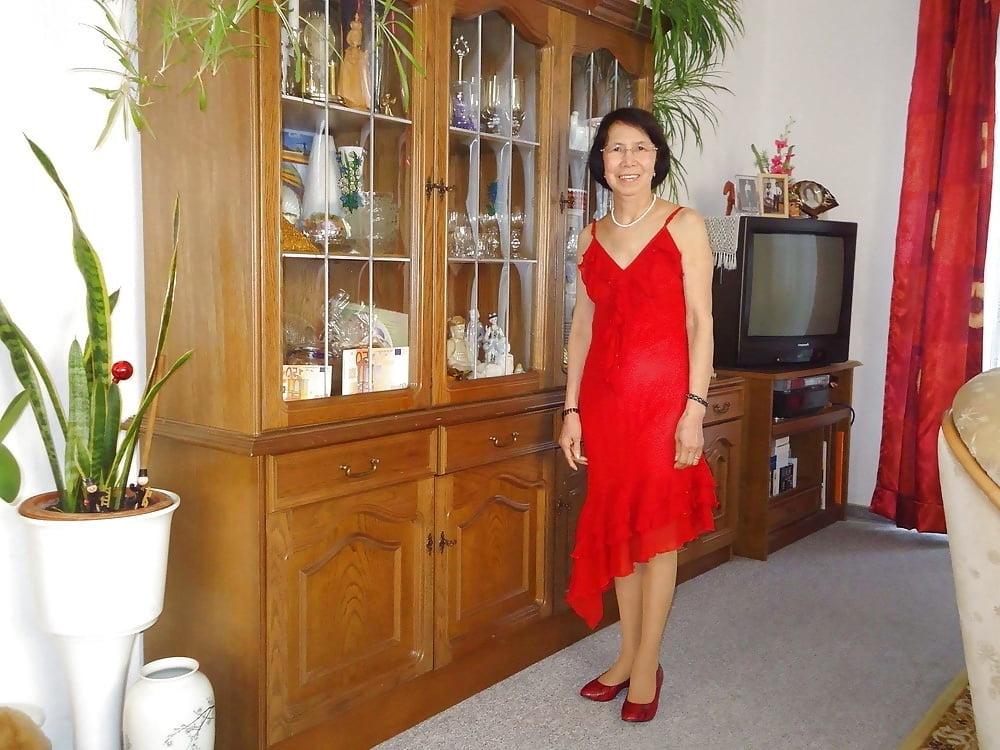 21P Beautiful non-nude asian granny posing