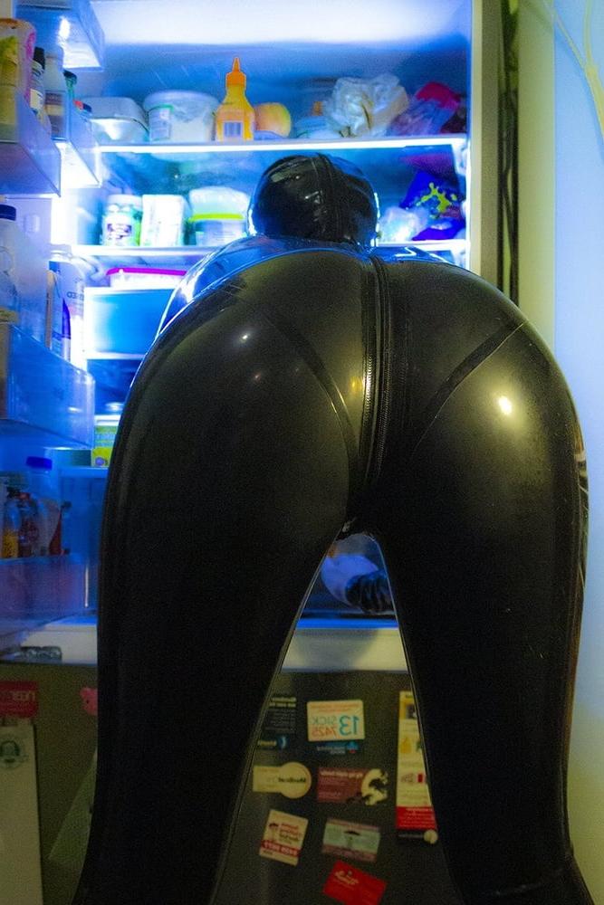 24P Latex amateur and selfie 113