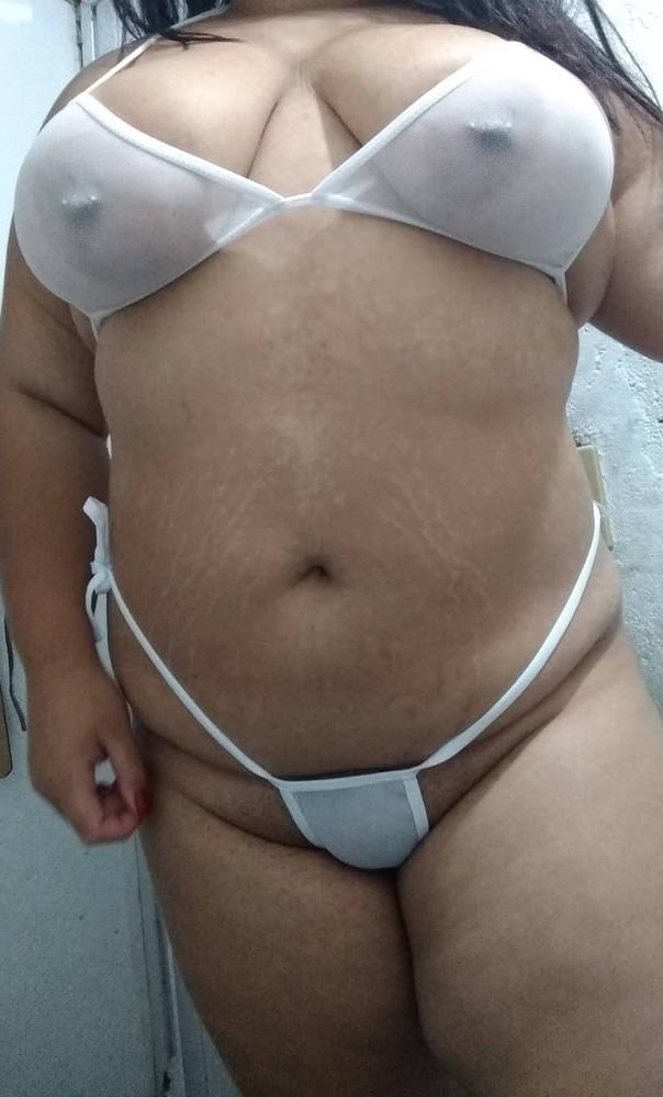 25P Kimberly gordinha safada