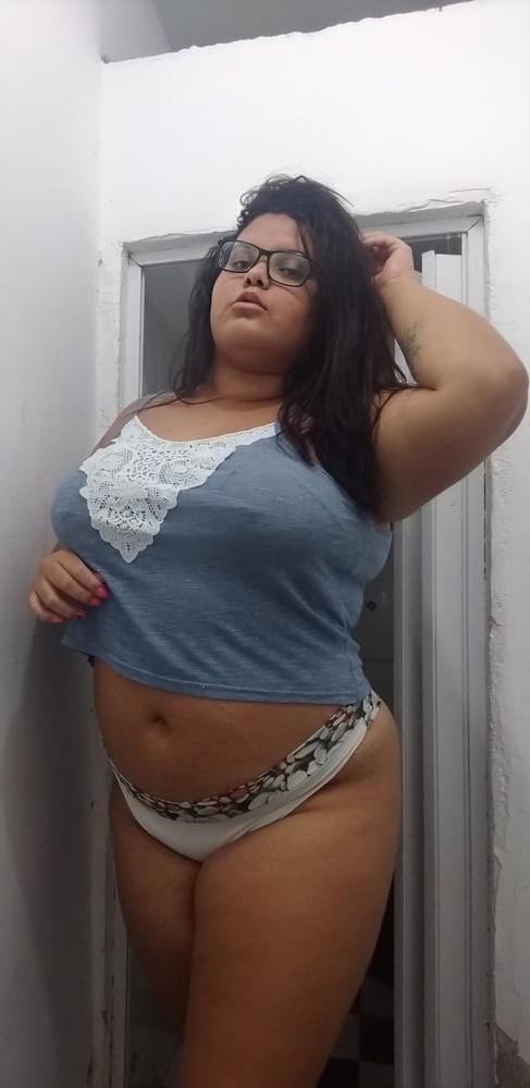 25P Kimberly gordinha safada