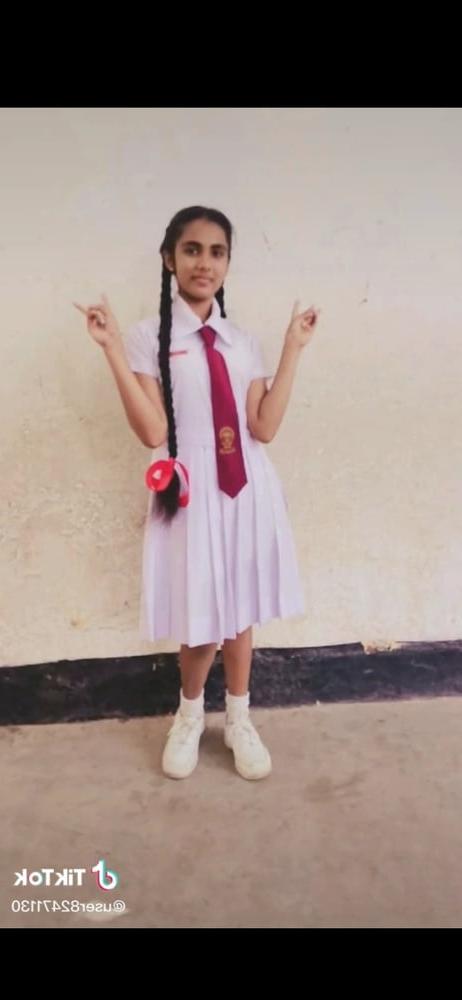 19P SInhala tik tok girl