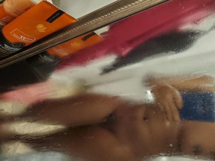 19P HI Im Jelea the 19yr old black teen slut.