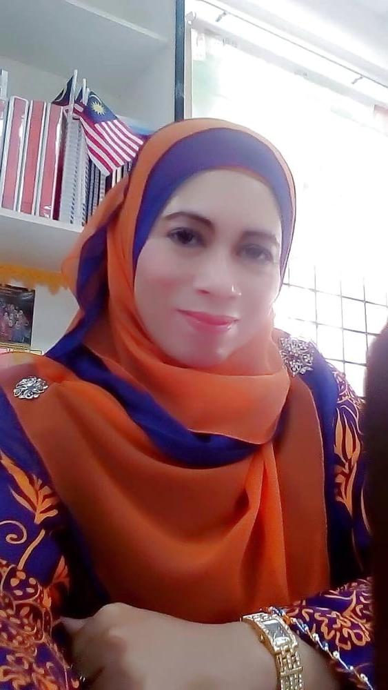 15P Janda tetek besar