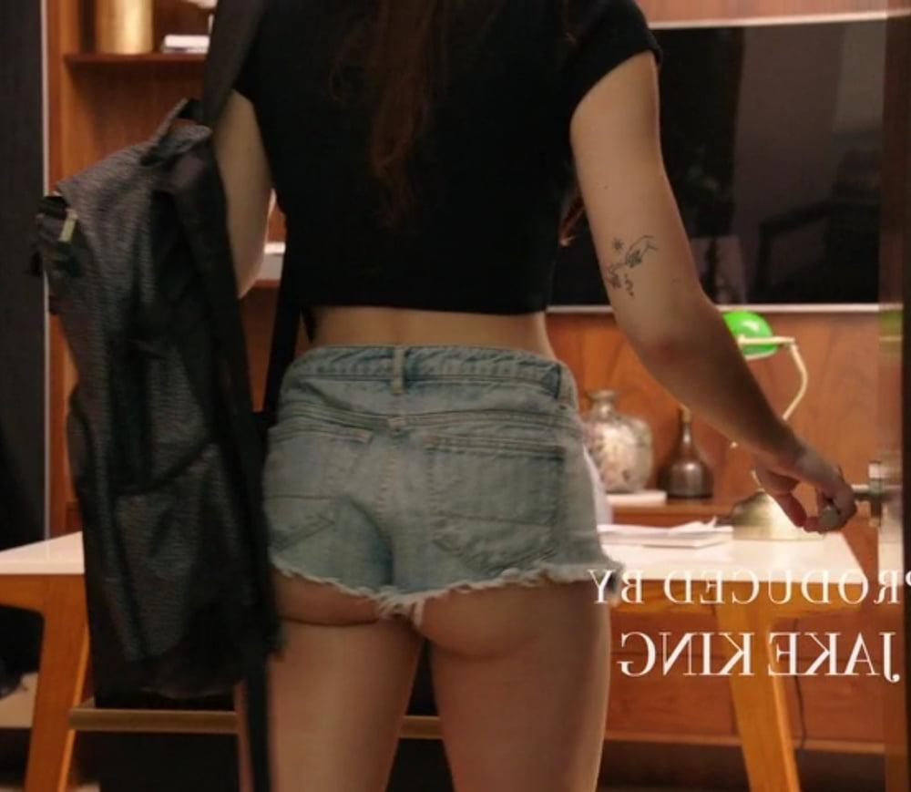25P Liz II - Butt Beautiful