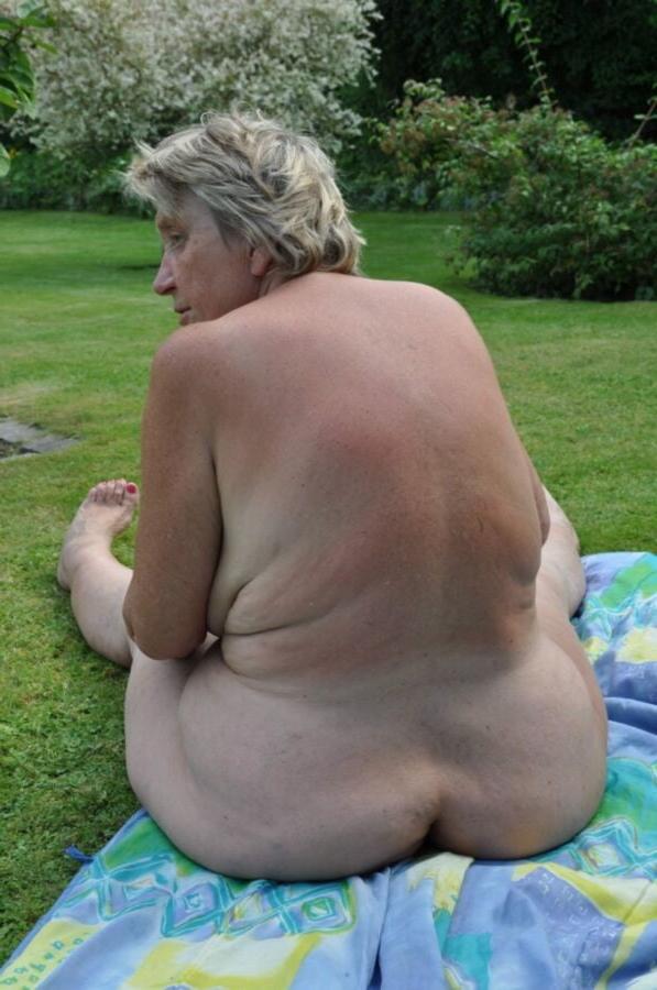 25P Nude Gardening Granny