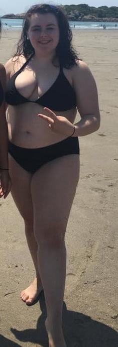8P Chubby cutie in a Bikini