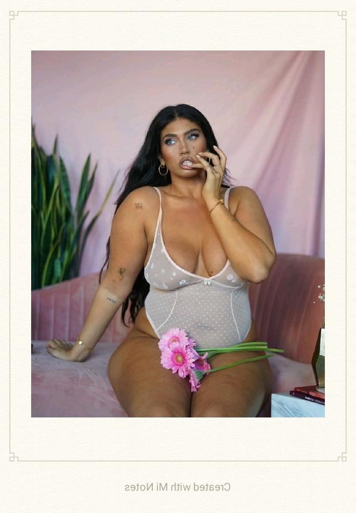 25P Latecia thomas