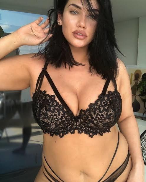25P Latecia thomas