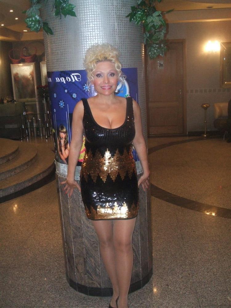 25P Hot Non-nude Platinum blonde Russian granny