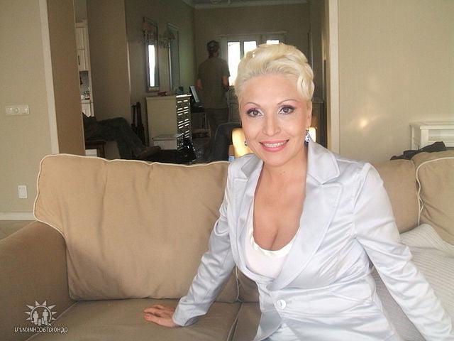 25P Hot Non-nude Platinum blonde Russian granny