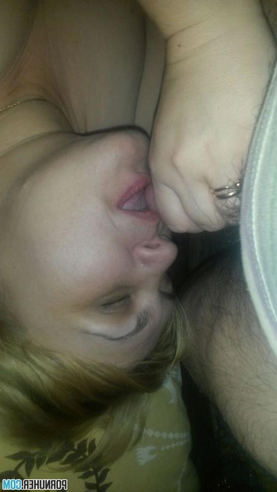 17P Blonde Russian MILF Sveta Exposing Herself