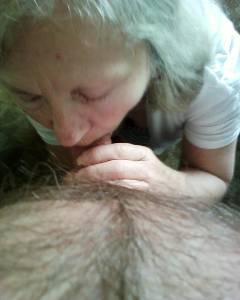25P Sunday morning granny suck