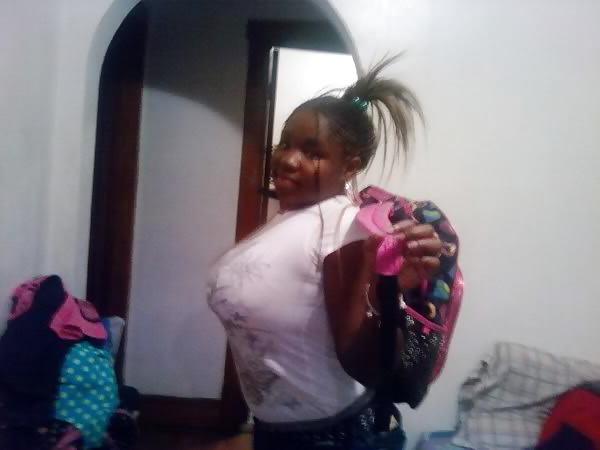 25P Ebony Busty Internet Amateur Young Set 6