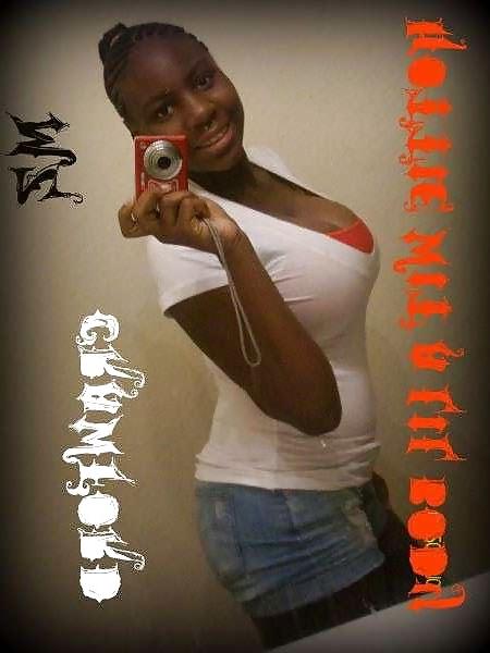 25P Ebony Busty Internet Amateur Young Set 6