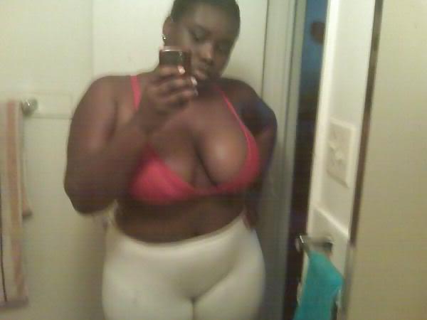 25P Ebony Busty Internet Amateur Young Set 6