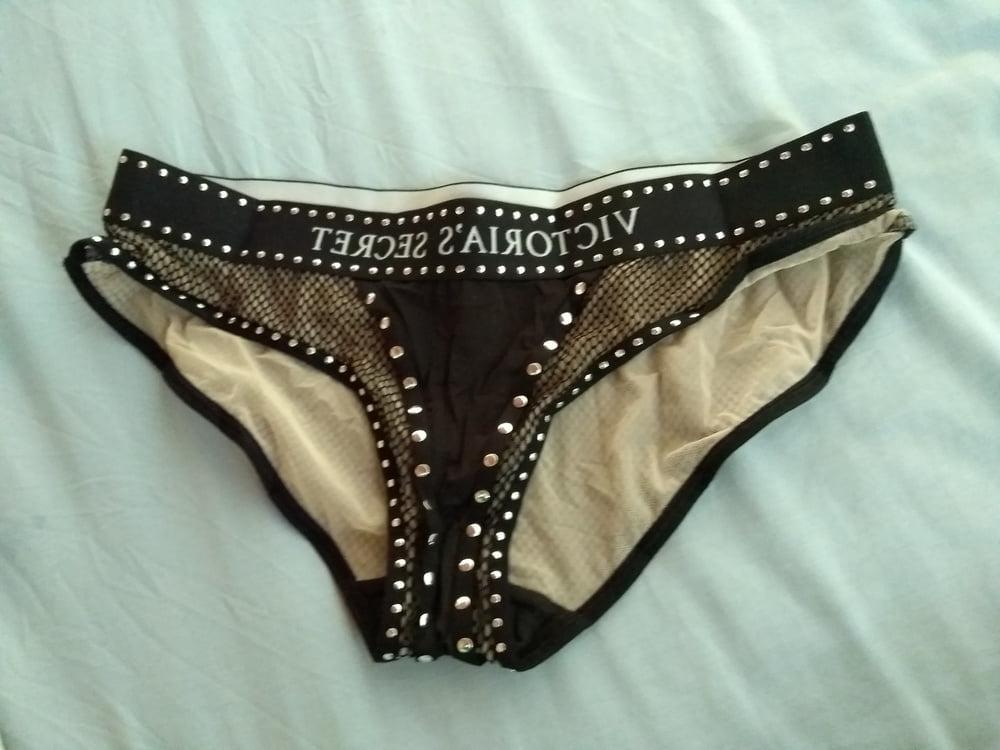 25P Indian girlfriend thongs butt plug
