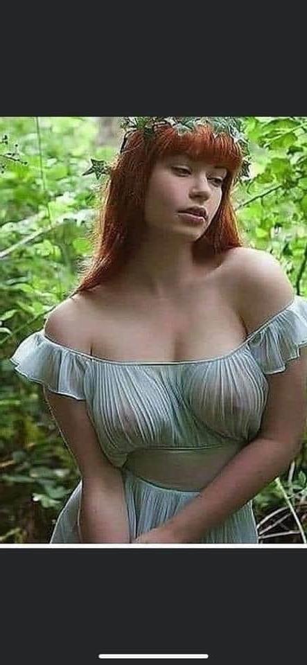 25P Voluptuous ginger curves