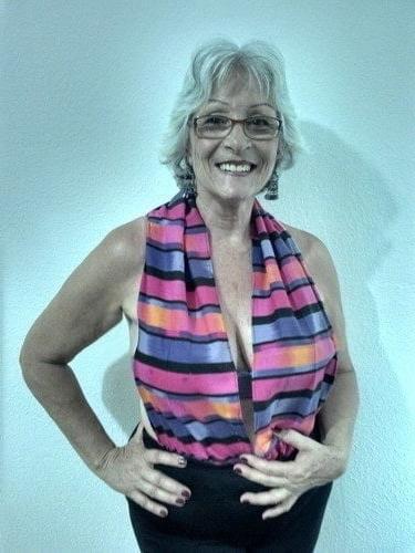 25P Webtastic Special: Granny Time Vol.1324