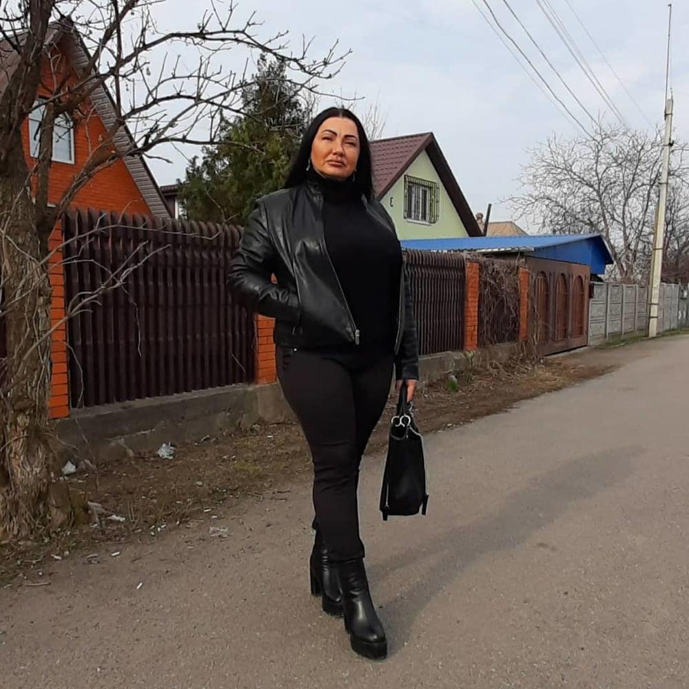 14P Vollbusige Russin 3708