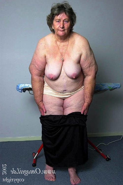 25P Big Granny Mary