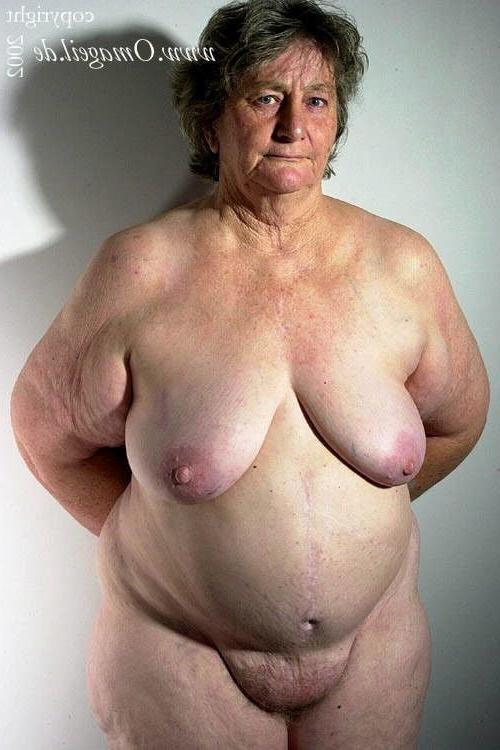 25P Big Granny Mary