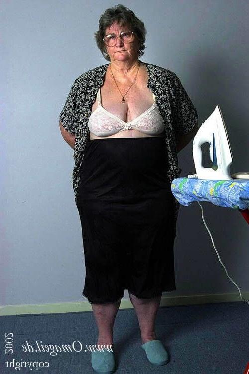 25P Big Granny Mary